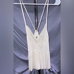 Off-white American Eagle flowy top